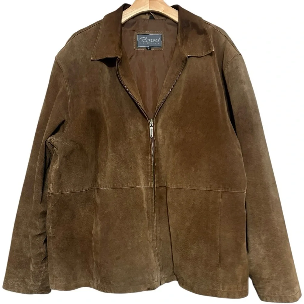 Beyond California Vintage Men’s Size XL Brown Suede Zip Up Jacket
